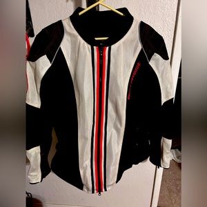 Women’s 3w mesh riding jacket with armor pockets